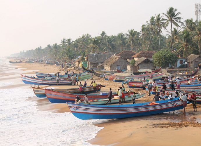 ട്രിപ്പിൾ ലോക് ഡൗൺ